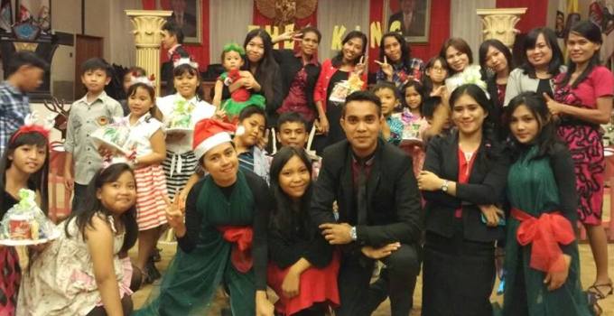 Meriahnya Perayaan Natal GSJA Kairos Manado