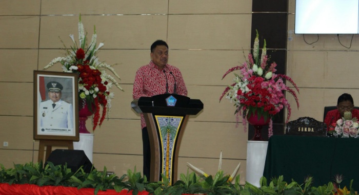 OLLY DONDOKAMBEY Buka Sosialisasi 4 Pilar di Sulut