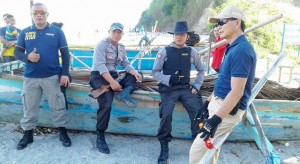 Polsek Kakas Siagakan Anggota di Objek Wisata Pantai Mahembang