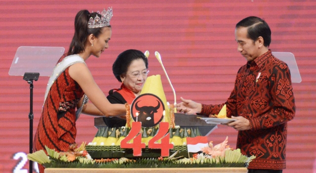 Hadiri Peringatan HUT ke-44 PDI Perjuangan, JOKO WIDODO Paparkan Kinerja Pemerintahan Jokowi-JK