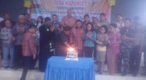 Wabup JOPPI LENGKONG Hadiri HUT ke-235 Desa Mapanget