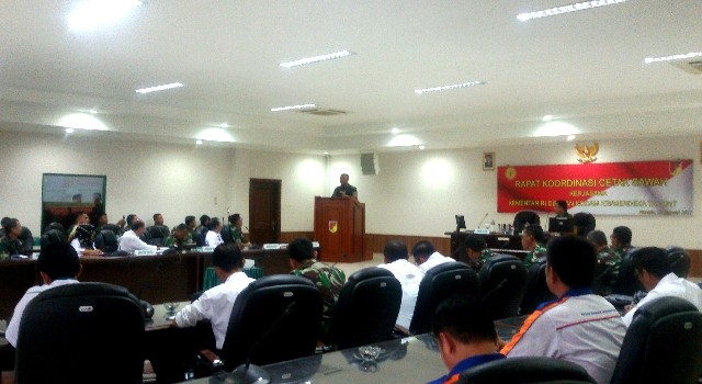 Mayjen TNI Ganip Warsito saat memberi arahan dalam Rakor Cetak Sawah