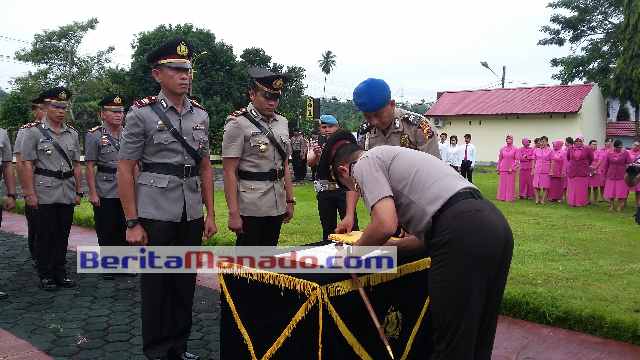 Ini Perwira Yang Disertijabkan di Polres Minsel