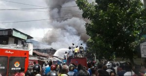 Sejumlah Kios di Pasar Cita Bitung Dilalap Api