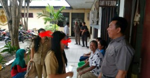 OTT Pungli, Dua Pejabat Pemkot Bitung Dituntut Tujuh Bulan Penjara
