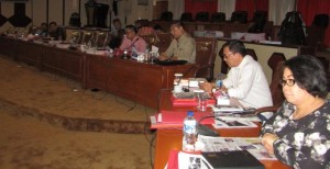 SKPD dan DPRD Sulut Satukan Persepsi Membahas LKPJ Gubernur 2016
