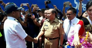 Max Lomban dan Maurits Mantiri Sambut Pelayaran Perdana Kapal RO-RO