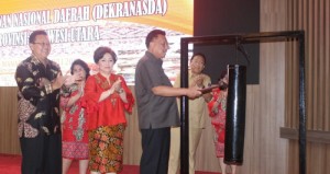 Gubernur OLLY DONDOKAMBEY Sebut Pentingnya Peranan Dekranasda Tunjang Pariwisata Sulut