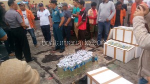 Korps Marinir Bitung Gagalkan Pengiriman Ratusan Botol Cap Tikus ke Papua