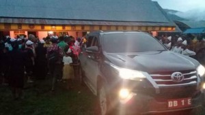 Terjang Banjir !! DB 1 E Tembus Pedalaman Papua