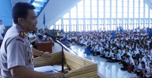 Kapolda Sulut Sampaikan Kuliah Umum di Unima Tondano