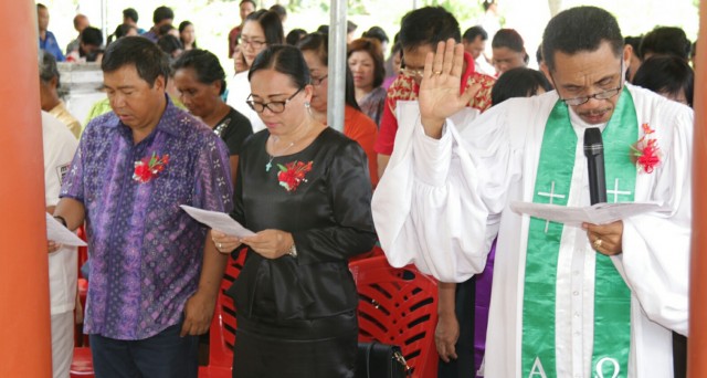 Bupati James Sumendap Hadiri HUT ke-38 KGPM Pniel Belang 8 Bupati menghadiri pentahbisan dan HUT ke-38 KGPM Pniel Belang
