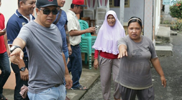 Bupati menemui warga saat Kunker di Belang