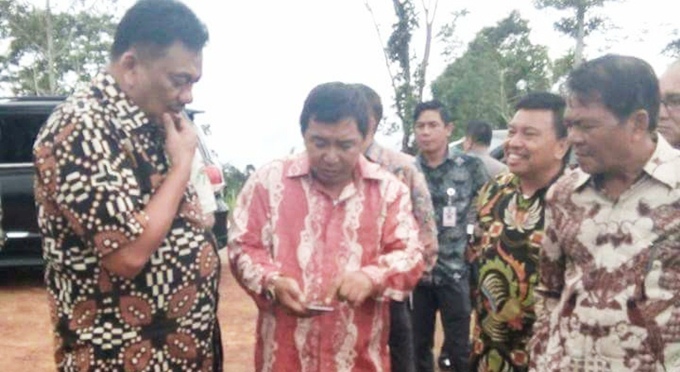 Dondokambey dan Sumendap Berencana Buka Akses Jalan Baru Tounsawang-Modoinding