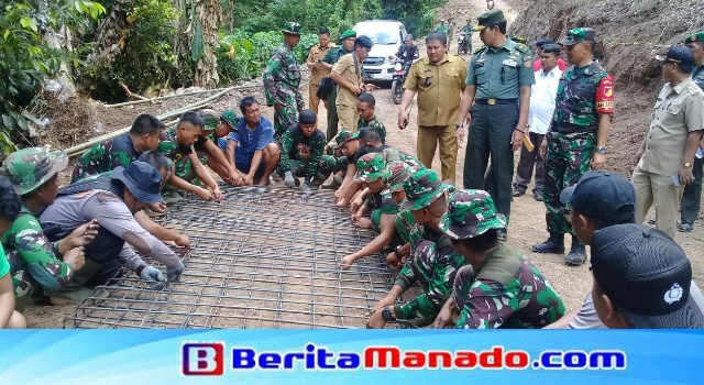 Kemanunggalan TNI dan Warga Makalisung Bikin Jendral Ini Merinding