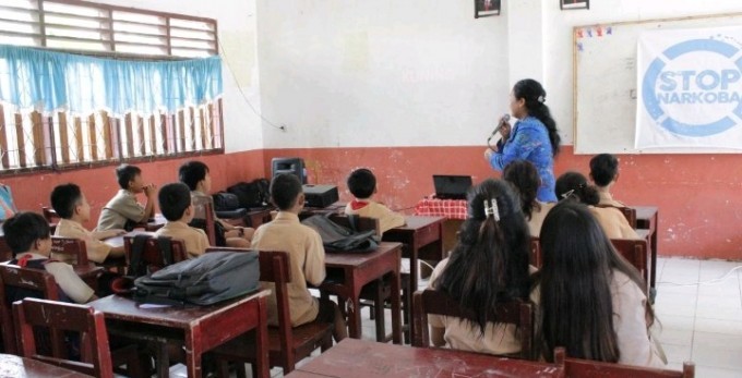 Wujudkan Generasi Tanpa Narkoba, BNN Bitung Datangi SMP Advent Bitung