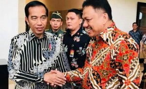 OLLY DONDOKAMBEY: Kedatangan Presiden JOKO WIDODO Penghargaan Bagi Kami