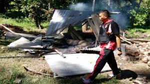 Bakar Tempat Kopra, IRT Pakuweru Diamankan Polsek Tenga