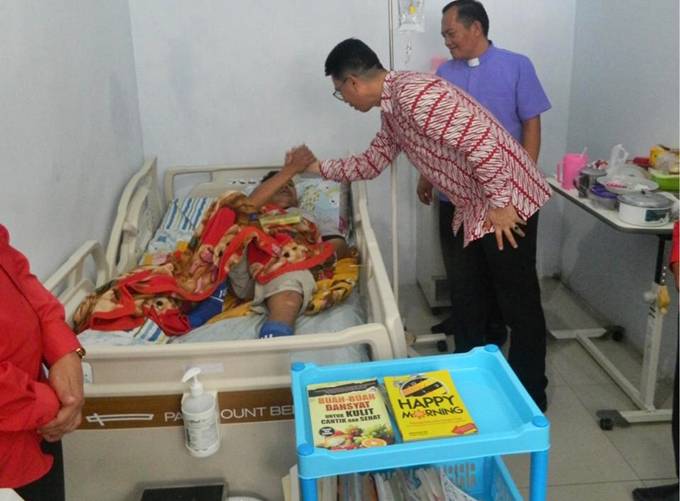 dr Enrico H Rawung MARS Direktur Utama RSUD Noongan