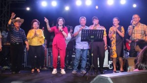 Pesta Rakyat Semarakkan Acara Hari Jadi Minsel di Amurang