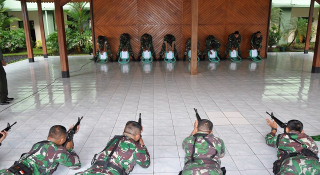 Denma Korem 131/Santiago Laksanakan Latihan Acu Bidik