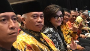 Bupati TETTY PARUNTU Hadiri Rapat Kerja Pemerintah di Jakarta