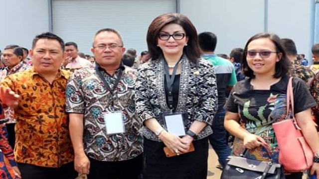 Bupati TETTY PARUNTU Hadiri Rapat Kerja Pemerintah di Jakarta