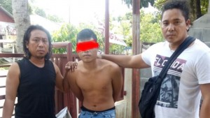 Cemburu, Boboho Aniaya Warga Winenet dengan Samurai