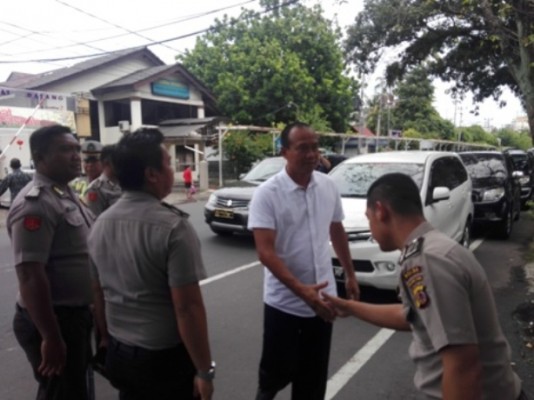  Pengamanan perayaan jumat agung hingga paskah dipantau Kapolres Manado Surya Kumara.