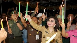 Aksi Sejuta Lilin di Minsel, Bupati TETTY PARUNTU: Aktifkan Kembali Pos Kamling