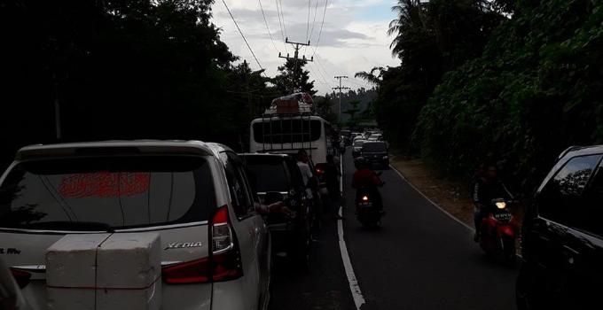 Lalulintas Mokupa-Malalayang Nyaris Lumpuh, Resina: "Ohh mate so tiga jam nda sampe-sampe ini"