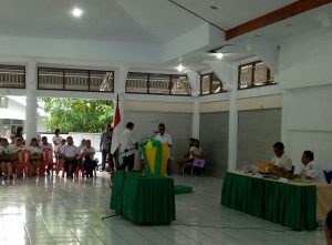 Lantik Pejabat Administrator dan Pejabat Pengawas, Wabup HELMUD HONTONG: Dapat Bertanggung Jawab Atas Kepercayaan