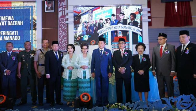 NORTJE VAN BONE: Pemkot Manado Berhasil Menjadikan Masyarakat Sejahtera dan Cerdas 8 NORTJE VAN BONE: Pemkot Manado Berhasil Menjadikan Masyarakat Sejahtera dan Cerdas