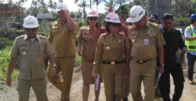 Bupati VONNIE PANAMBUNAN Dampingi Gubernur OLLY DONDOKAMBEY Tinjau Jalan Tol 10 Bupati VONNIE PANAMBUNAN Dampingi Gubernur OLLY DONDOKAMBEY Tinjau Jalan Tol