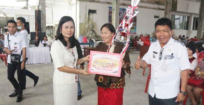 Djein Rende Motivasi Ibu-ibu Lakukan Pola Hidup KuSeDas