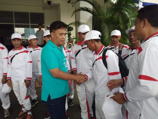 Lepas Tim Gerak Jalan 45 KM, Sekda Manado: Berikanlah Prestasi Terbaik