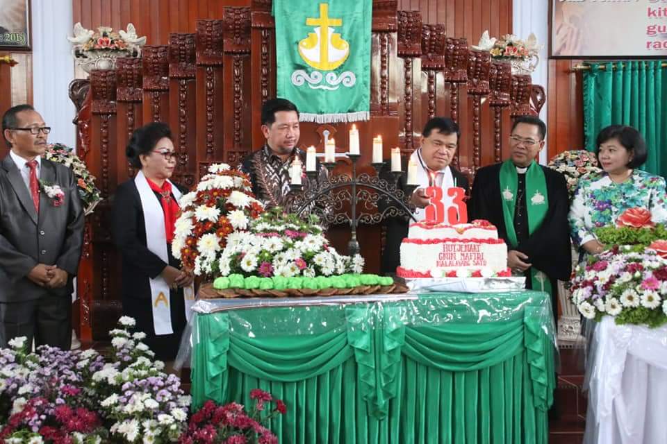 Hadiri Hut GMIM Nafiri Malalayang, MOR BASTIAAN Ajak Jemaat Berpartisipasi di Manado Fiesta