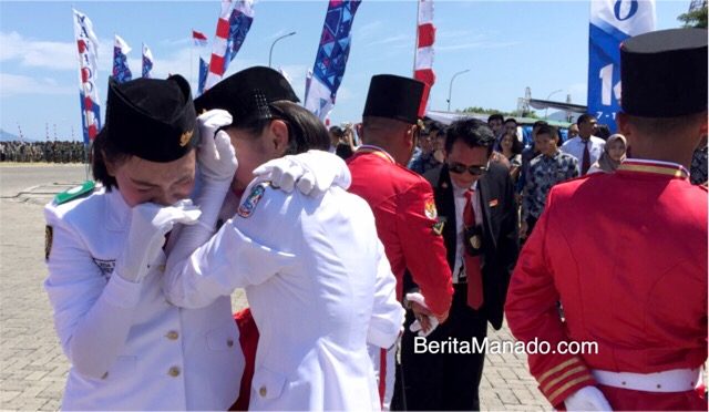 Tangis Haru Paskibraka Kota Manado Usai Mengemban Tugas Mulia