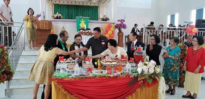 Gubernur OLLY DONDOKAMBEY: Pemerintah tidak akan Lepas Tangan
