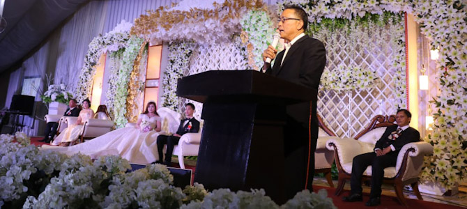 Eman: Pernikahan Kristen Adalah Pernikahan Yang Dilandasi Pada Kasih Kristus 9 Eman: Pernikahan Kristen Adalah Pernikahan Yang Dilandasi Pada Kasih Kristus