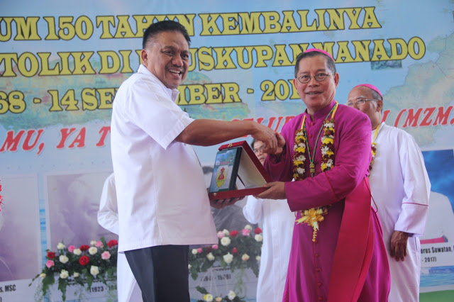 Gubernur Olly Dondokambey Menghadiri Puncak Yubelium 150 Tahun Gereja Katolik Keuskupan Manado