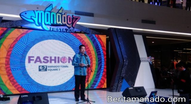 MOR BASTIAAN Sebut Penggagas Fashion Show Kaeng Manado PAULA RUNTUWENE