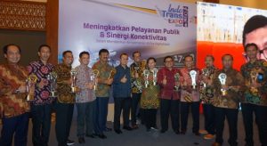 Tiga Belas Bandara Angkasa Pura I Raih Penghargaan Pelayanan Prima dari Kementerian Perhubungan