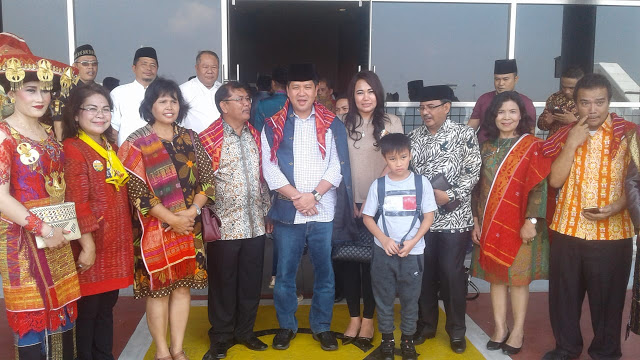 Rombongan Wagub Steven Kandouw Menarik Perhatian Acara di Medan