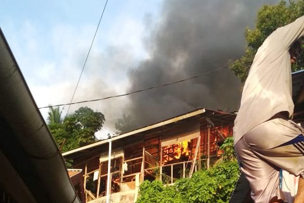Empat Rumah Terbakar di Tanjung Batu, diduga Karena Kompor Gas Lupa dimatikan
