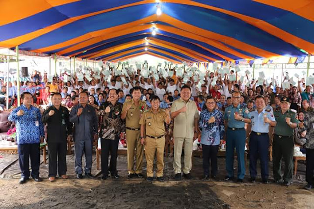 Serahkan 515 Sertifikat Tanah di Mitra, Pemerintah Pusat Apresiasi Sulut Provinsi Pertama Reforma Agraria