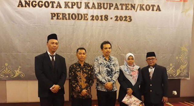 KPU Bitung Sukses Gelar Simulasi Pemilu 2019 di Tendeki 11 KPU Bitung Sukses Gelar Simulasi Pemilu 2019 di Tendeki
