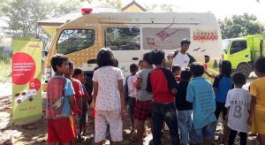 Indosat Ooredoo Sediakan Mobil Klinik dan Telepon Gratis di Lokasi Bencana