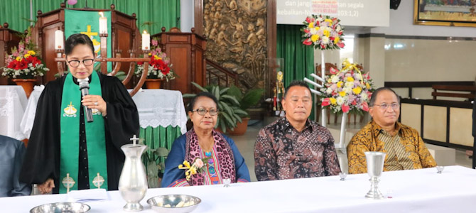 Menteri Yohana Ibadah Bersama Jemaat Maranatha Paslaten 10 Menteri Yohana Ibadah Bersama Jemaat Maranatha Paslaten