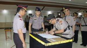 Philemon Ginting ke Polda Riau, Stefanus Michael Tamuntuan Jabat Kapolres Bitung
